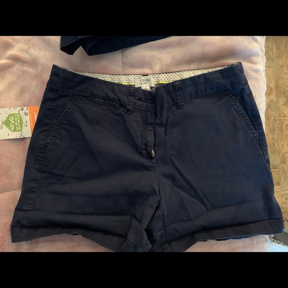 Crown Ivey shorts - Picture 1 of 1